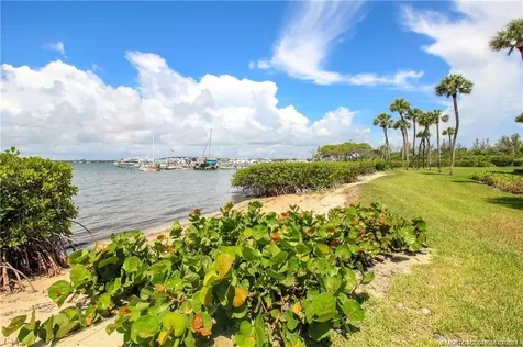 350 NE Edgewater Drive Stuart FL 34996