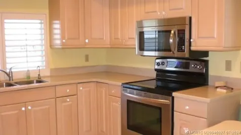 3941 NE Breakwater Drive Jensen Beach FL 34957