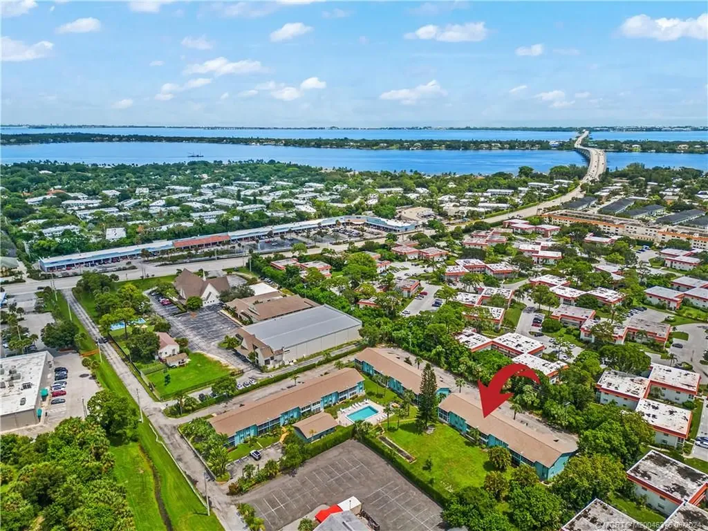 2440 SE Ocean Boulevard Stuart FL 34996