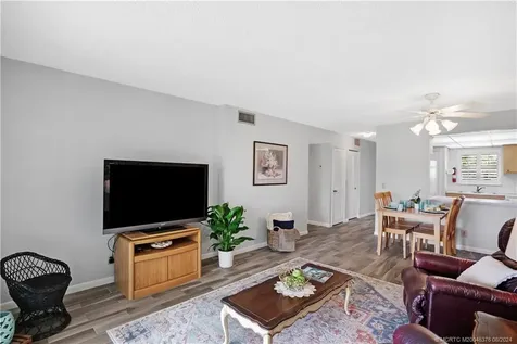 2440 SE Ocean Boulevard Stuart FL 34996