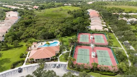 9293 SE Hawks Nest Court Hobe Sound FL 33455