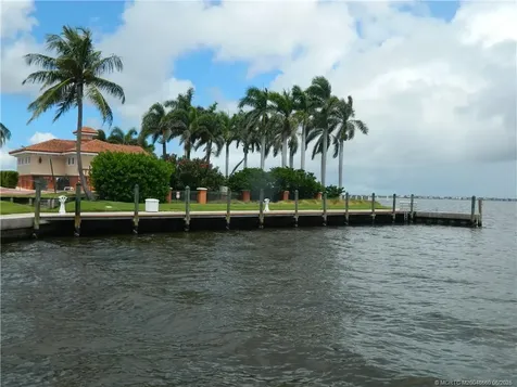 1405 NE Indian River Drive Jensen Beach FL 34957