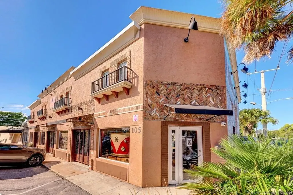 105 Center Street Jupiter FL 33458