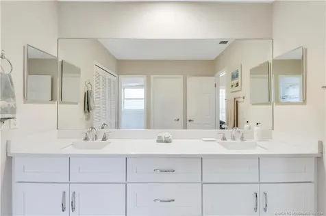 1600 SE Saint Lucie Boulevard Stuart FL 34996