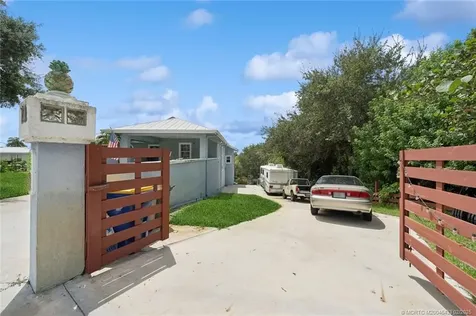 1806 NE River Court Jensen Beach FL 34957