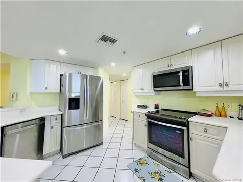5051 N Highway A1a Fort Pierce FL 34949
