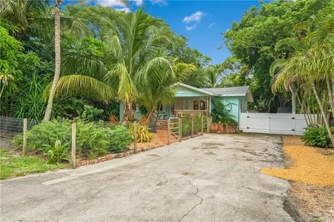 10868 SE Hobart Street Jupiter FL 33469