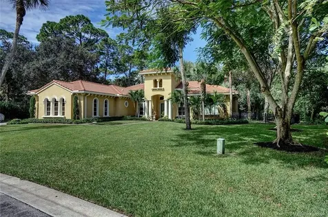 8220 SW Cattleya Drive Stuart FL 34997