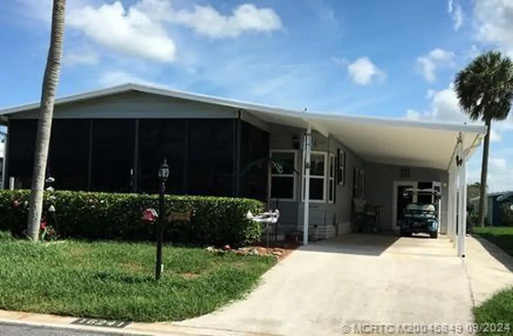 16241 SW SW Five Wood Way Indiantown FL 34956