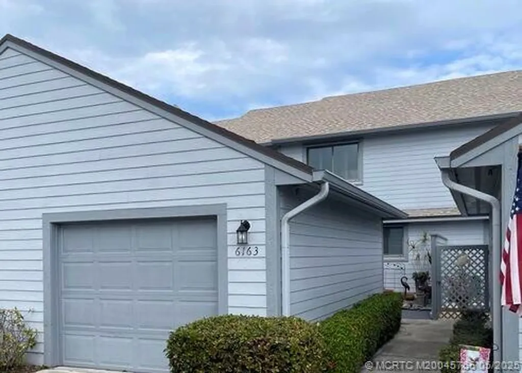 6163 SE Georgetown Place Hobe Sound FL 33455