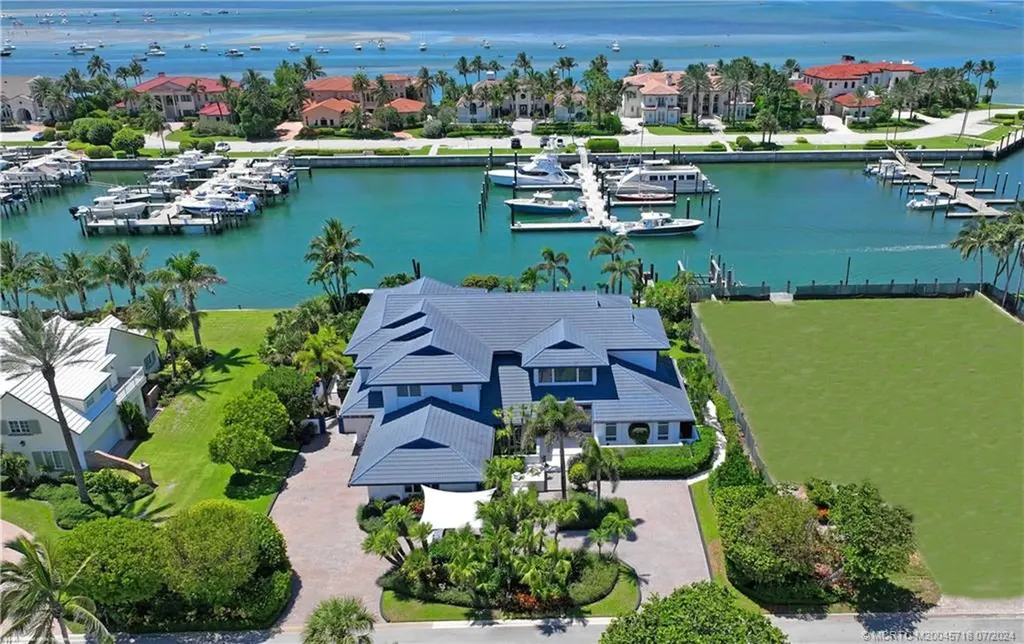6819 SE South Marina Way Stuart FL 34996