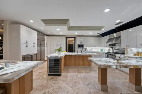 24 Ridgeland Drive Stuart FL 34996