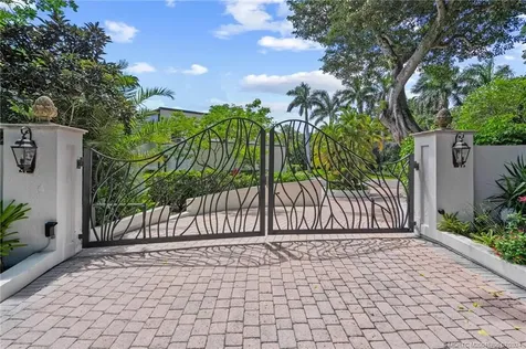 24 Ridgeland Drive Stuart FL 34996