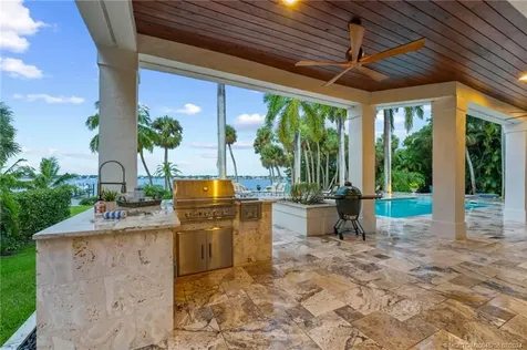 24 Ridgeland Drive Stuart FL 34996