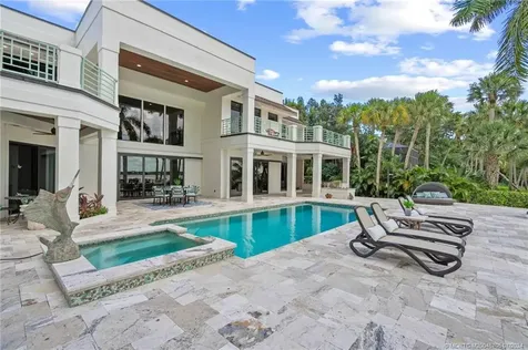 24 Ridgeland Drive Stuart FL 34996