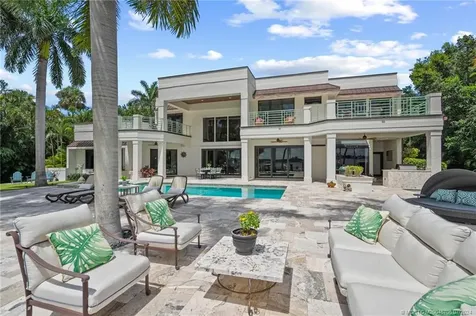 24 Ridgeland Drive Stuart FL 34996