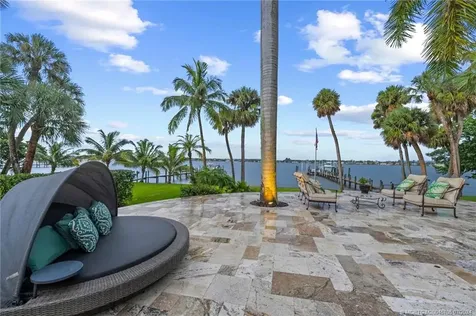 24 Ridgeland Drive Stuart FL 34996