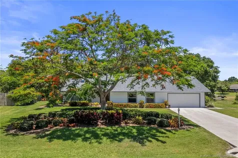 2981 NE Heather Court Jensen Beach FL 34957