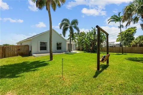 625 SW Kayak Avenue Port Saint Lucie FL 34953