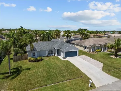 625 SW Kayak Avenue Port Saint Lucie FL 34953