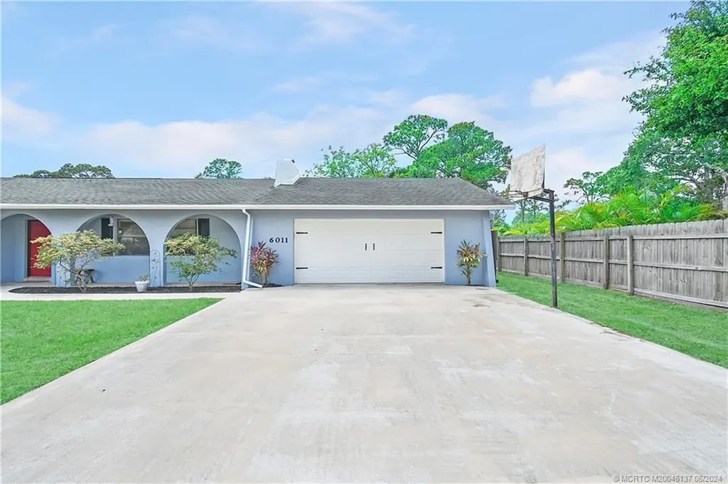 6011 Pinetree Drive Fort Pierce FL 34982