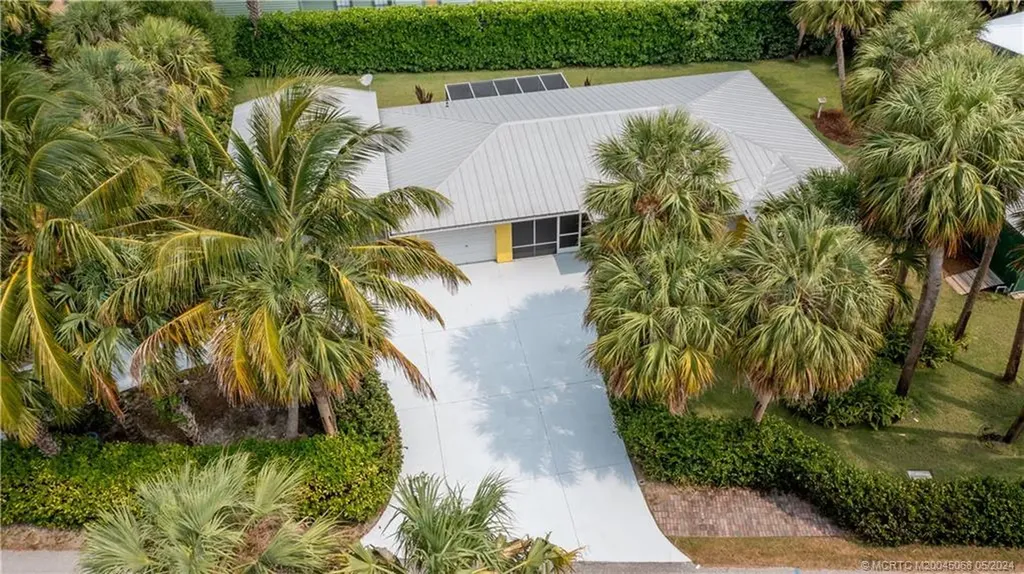 11899 SE Indian River Drive N Hobe Sound FL 33455