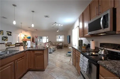 115 SW 1st Court Dania FL 33004