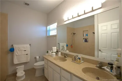 115 SW 1st Court Dania FL 33004