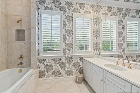 5 NE Lagoon Island Court Stuart FL 34996