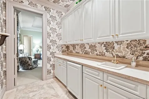 5 NE Lagoon Island Court Stuart FL 34996
