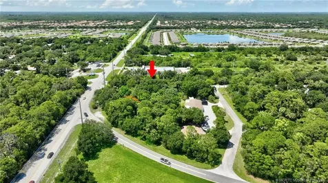 8810 Emerson Avenue Fort Pierce FL 34951