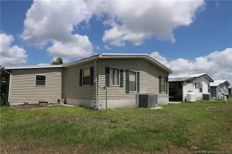 16235 SW Indianwood Circle Indiantown FL 34956