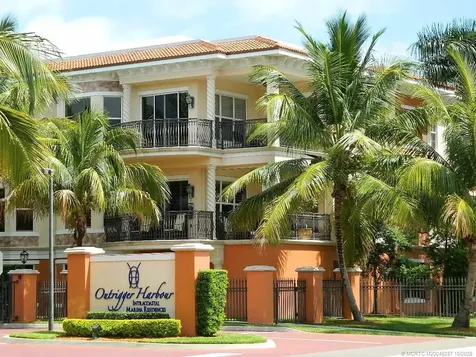 1405 NE Indian River Drive Jensen Beach FL 34957