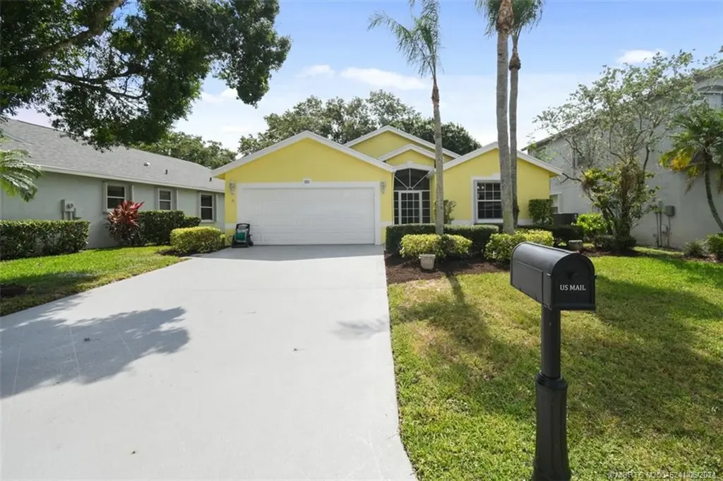 2213 Soundings Court Greenacres FL 33413