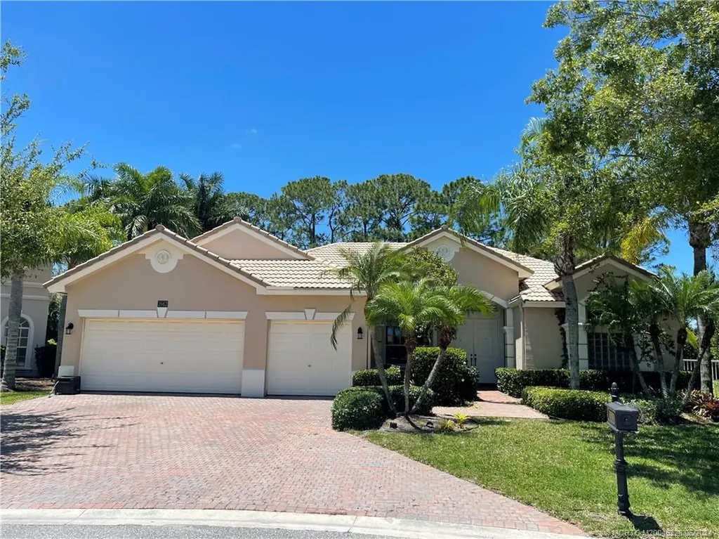 2662 SW Newberry Court Palm City FL 34990