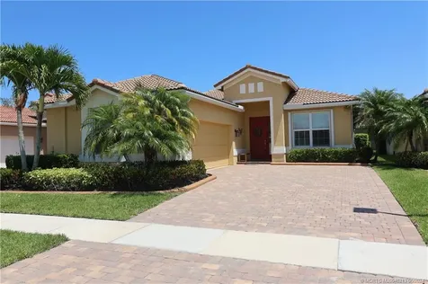 1682 NW Old Oak Terrace Jensen Beach FL 34957
