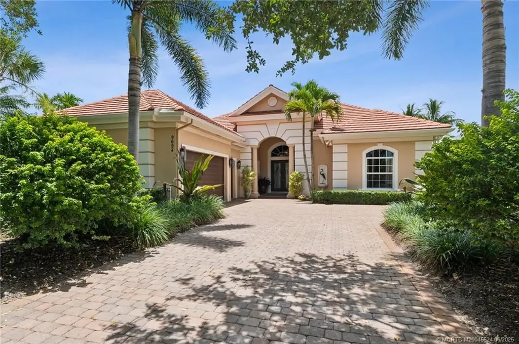 9694 SE Sandpine Lane Hobe Sound FL 33455