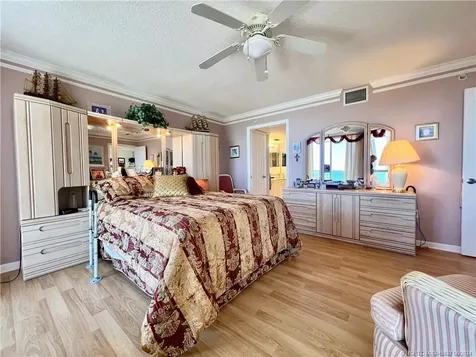 3880 N Hwy A1a Highway Hutchinson Island FL 34949