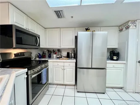 3880 N Hwy A1a Highway Hutchinson Island FL 34949