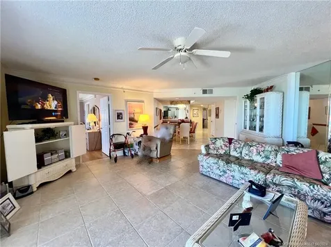 3880 N Hwy A1a Highway Hutchinson Island FL 34949