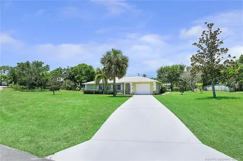 12851 SE Circle Drive Hobe Sound FL 33455
