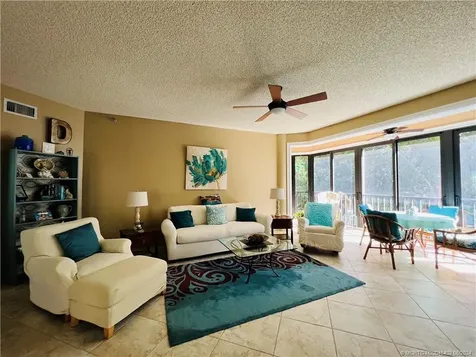 221 NE Plantation Road Stuart FL 34996