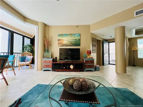 221 NE Plantation Road Stuart FL 34996