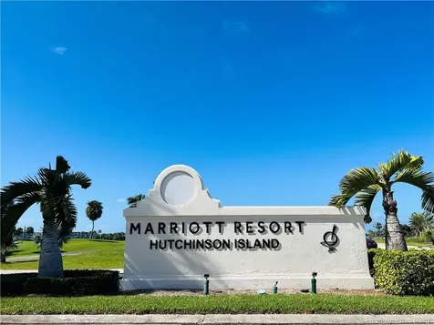 221 NE Plantation Road Stuart FL 34996