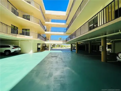 221 NE Plantation Road Stuart FL 34996