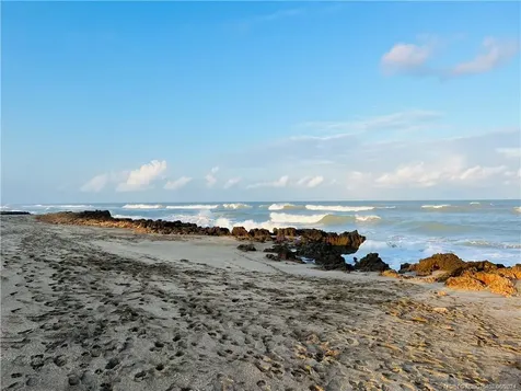 221 NE Plantation Road Stuart FL 34996