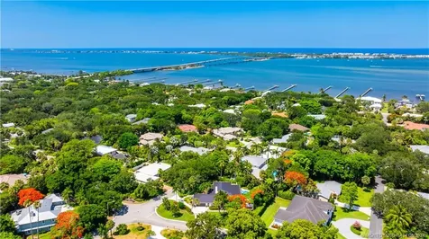 121 Hillcrest Drive Stuart FL 34996