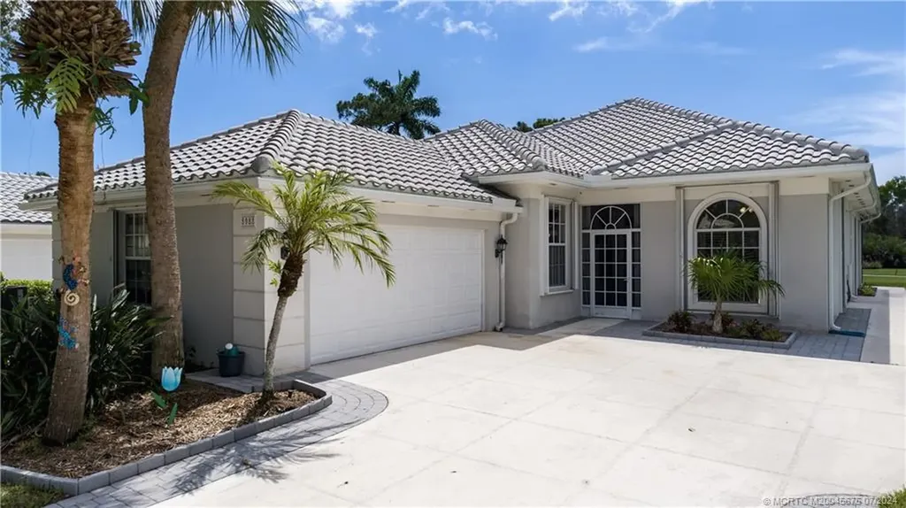 8088 SE Double Tree Drive Hobe Sound FL 33455