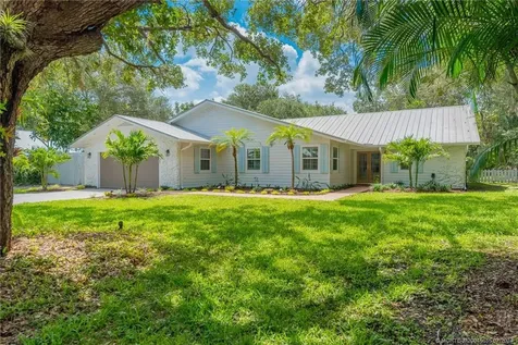 23 Lantana Lane Stuart FL 34996