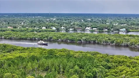 370 SW Walking Path Stuart FL 34997